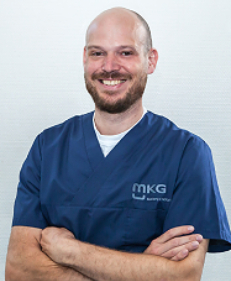 Herr Dr. Dr. Maximilian Rohde